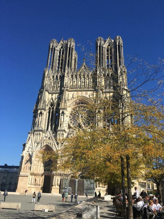 Bedinreims "Burgundy Bottle" 110M2 Exceptional, 4 Chambres Doubles, 2 Bain, Free Park & Wifi, Tout Equipe 외부 사진